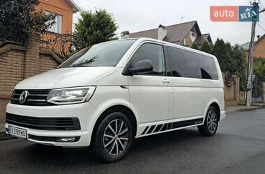 Мінівен Volkswagen Multivan 2017 в 
