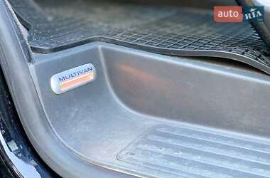 Мінівен Volkswagen Multivan 2007 в 