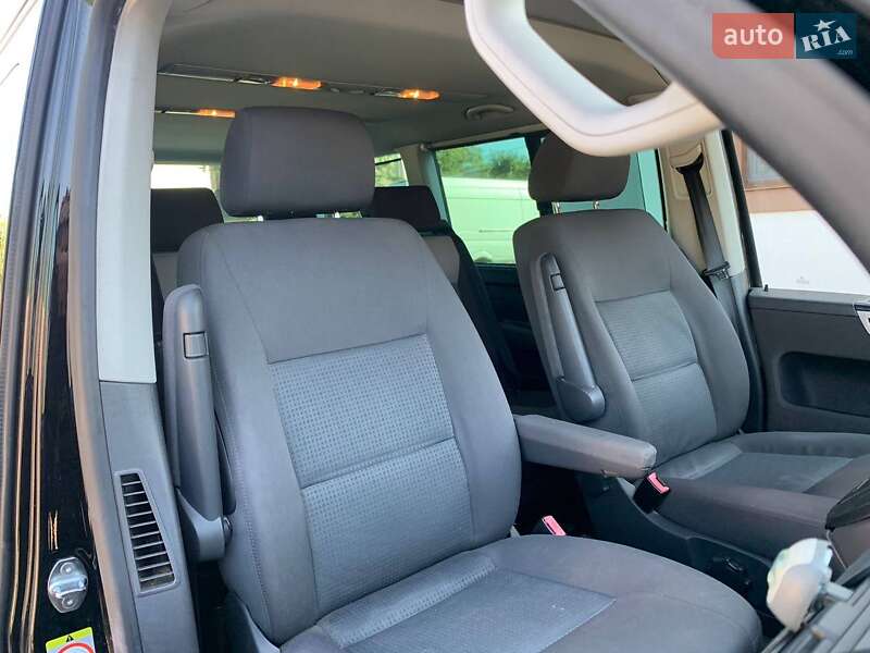 Минивэн Volkswagen Multivan 2007 в Яворове