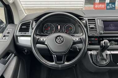 Минивэн Volkswagen Multivan 2015 в 