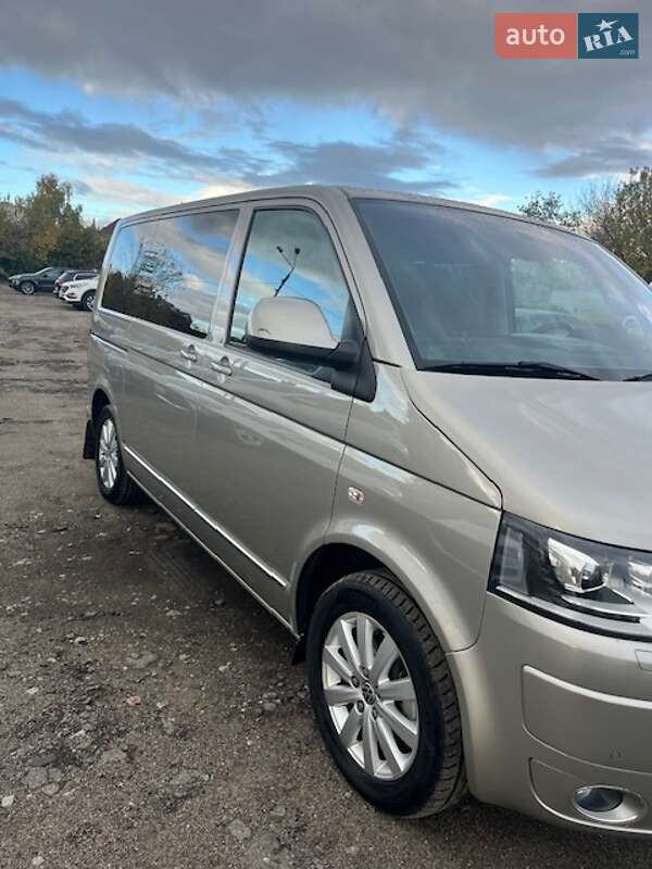 Мінівен Volkswagen Multivan 2013 в Києві фото 4 Мінівен Volkswagen Multivan 2013 в Києві