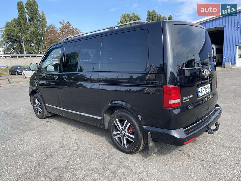 Минивэн Volkswagen Multivan 2012 в Киеве
