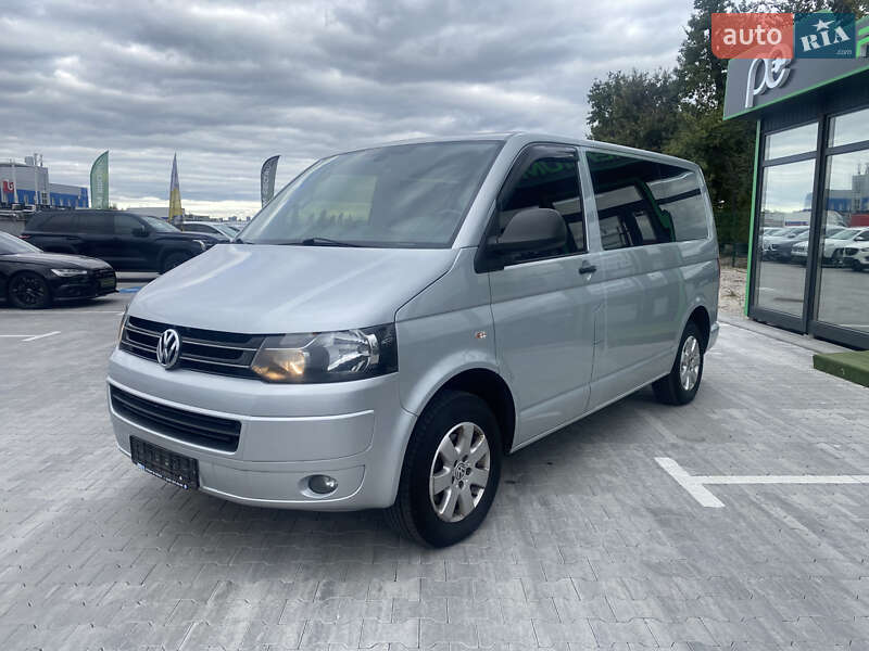 Volkswagen Multivan 2012