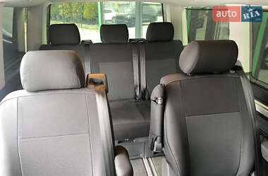 Мінівен Volkswagen Multivan 2012 в  фото 30 Мінівен Volkswagen Multivan 2012 в