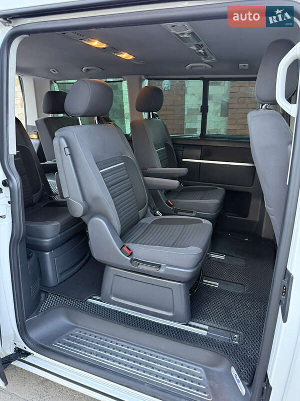 Минивэн Volkswagen Multivan 2015 в Красилове фото 35 Минивэн Volkswagen Multivan 2015 в Красилове