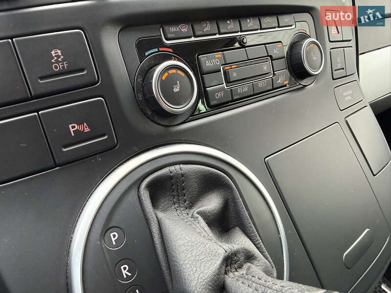 Минивэн Volkswagen Multivan 2015 в Красилове фото 105 Минивэн Volkswagen Multivan 2015 в Красилове