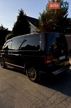 Мінівен Volkswagen Multivan 2012 в 