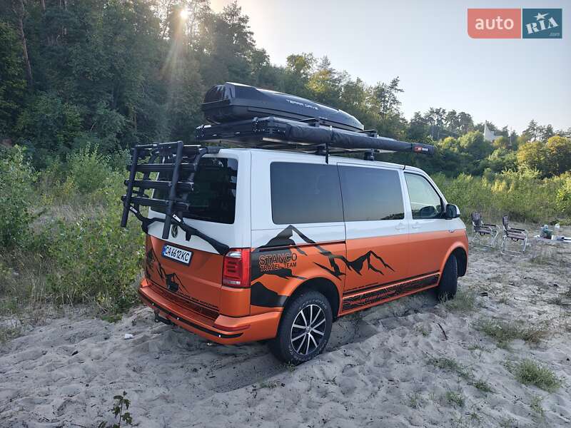 Мінівен Volkswagen Multivan 2016 в Черкасах