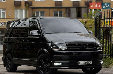 Минивэн Volkswagen Multivan 2019 в 