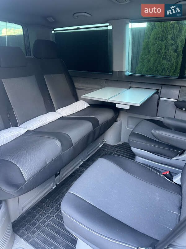 Мінівен Volkswagen Multivan 2005 в Тернополі