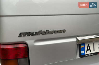 Мінівен Volkswagen Multivan 2003 в 
