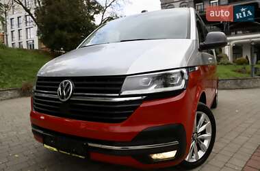 Мінівен Volkswagen Multivan 2021 в 