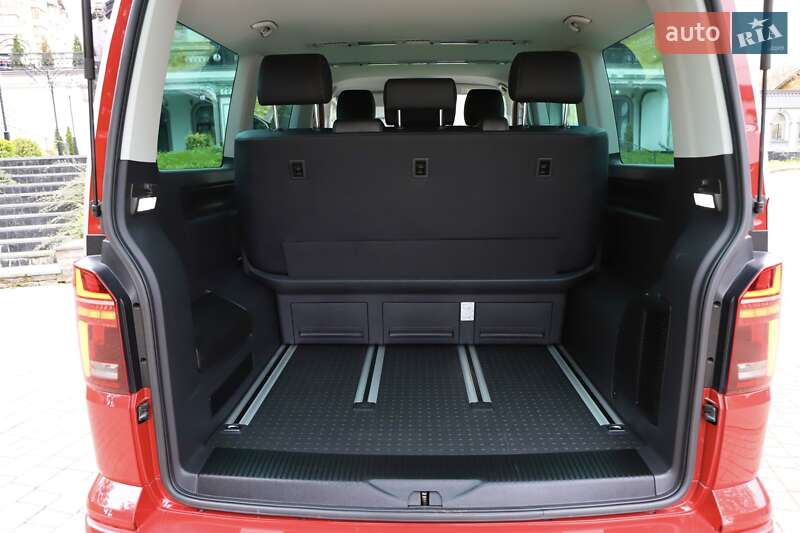 Мінівен Volkswagen Multivan 2021 в Дрогобичі