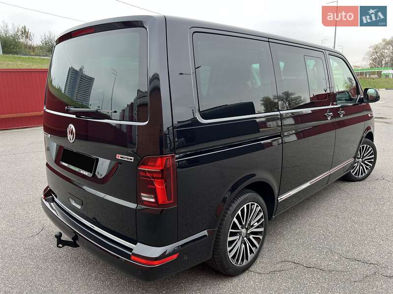 Мінівен Volkswagen Multivan 2019 в Києві