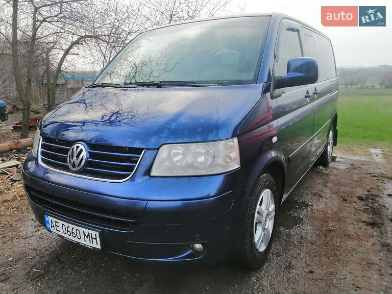 Минивэн Volkswagen Multivan 2004 в Николаеве фото Минивэн Volkswagen Multivan 2004 в Николаеве