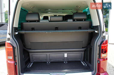 Минивэн Volkswagen Multivan 2020 в 