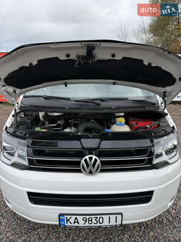 Мінівен Volkswagen Multivan 2010 в Черкасах фото 18 Мінівен Volkswagen Multivan 2010 в Черкасах