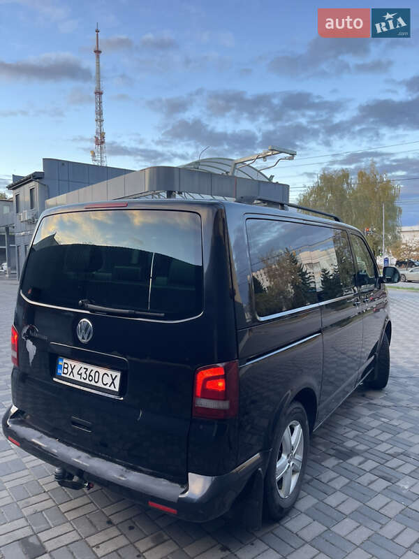 Мінівен Volkswagen Multivan 2011 в Хмельницькому