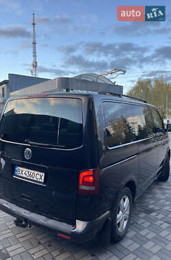 Мінівен Volkswagen Multivan 2011 в  фото 6 Мінівен Volkswagen Multivan 2011 в
