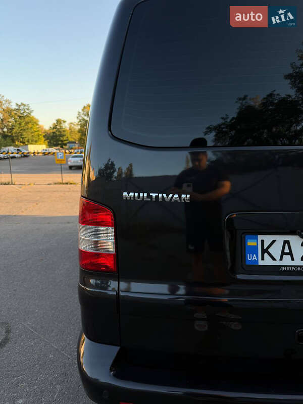 Мінівен Volkswagen Multivan 2009 в Харкові