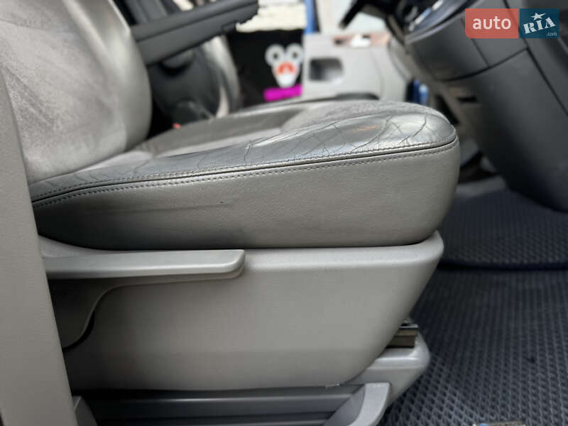 Мінівен Volkswagen Multivan 2007 в Житомирі