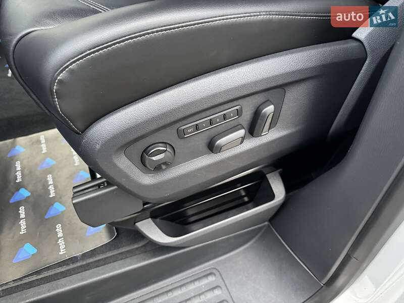 Мінівен Volkswagen Multivan 2021 в Рівному фото 19 Мінівен Volkswagen Multivan 2021 в Рівному