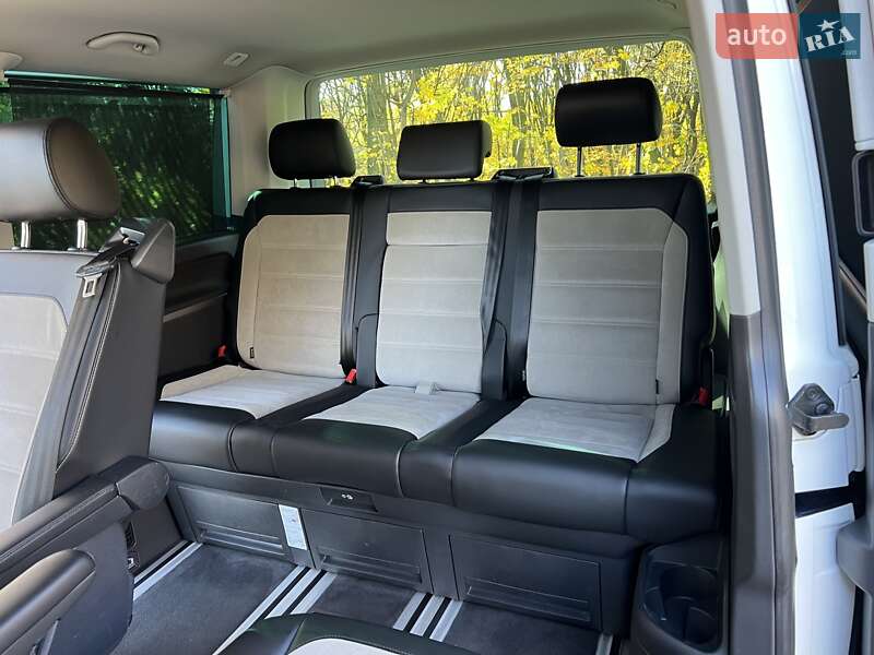 Минивэн Volkswagen Multivan 2017 в Черновцах фото 40 Минивэн Volkswagen Multivan 2017 в Черновцах