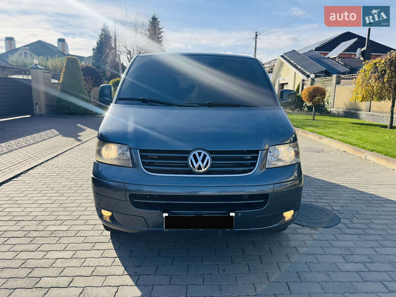Мінівен Volkswagen Multivan 2008 в Білій Церкві
