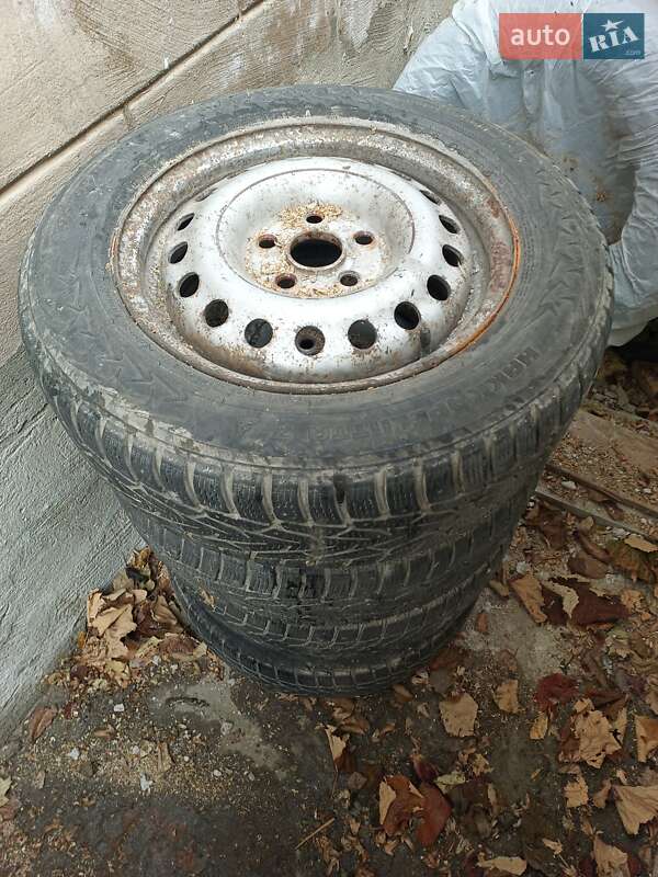 Минивэн Volkswagen Multivan 1996 в Старом Самборе