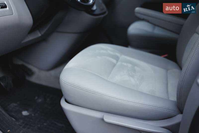 Минивэн Volkswagen Multivan 2007 в Днепре фото 12 Минивэн Volkswagen Multivan 2007 в Днепре