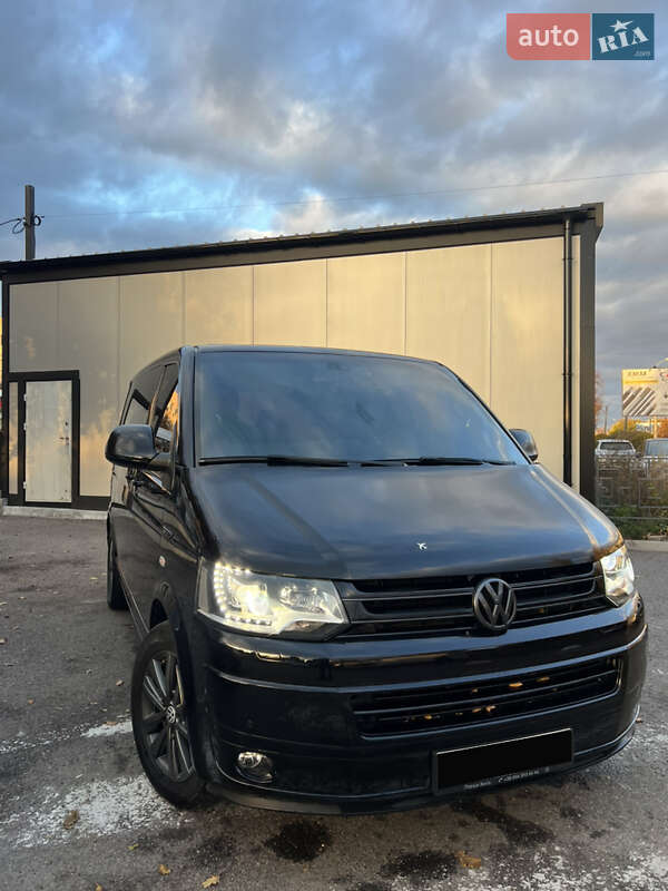Мінівен Volkswagen Multivan 2012 в Черкасах