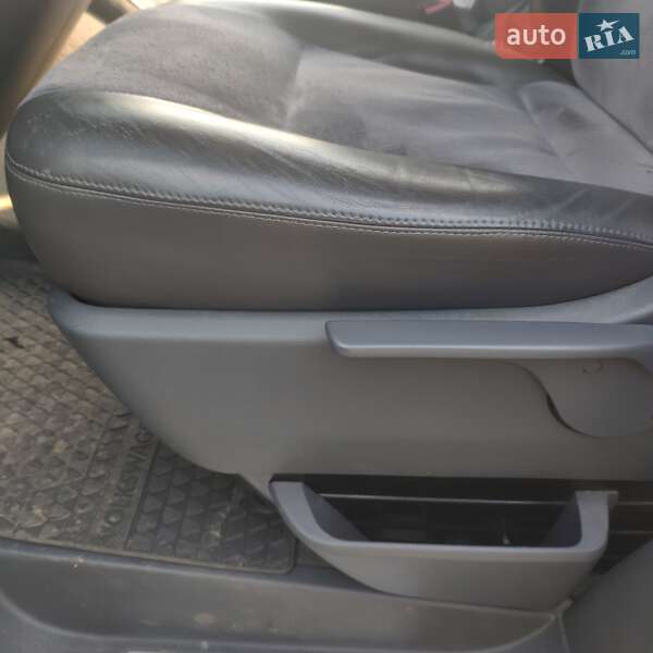 Volkswagen Multivan, фото з оголошення