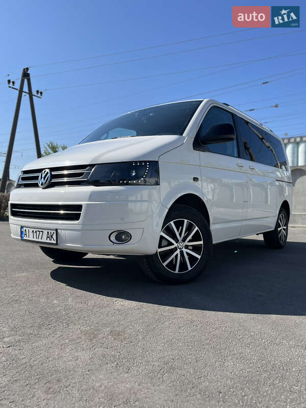 Минивэн Volkswagen Multivan 2013 в Белой Церкви
