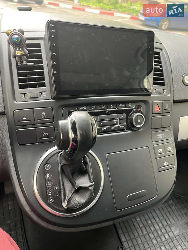 Минивэн Volkswagen Multivan 2013 в Белой Церкви