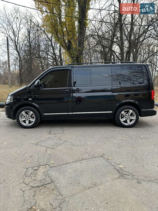 Минивэн Volkswagen Multivan 2011 в Харькове фото 4 Минивэн Volkswagen Multivan 2011 в Харькове