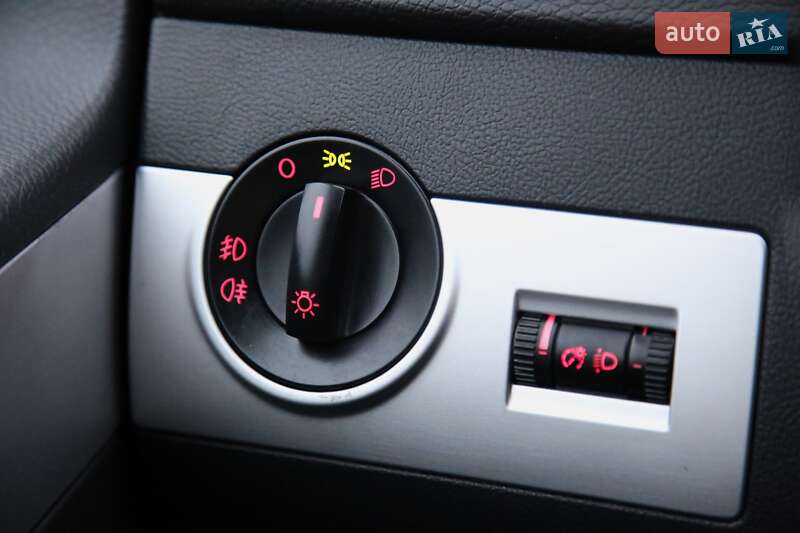 Мінівен Volkswagen Multivan 2010 в Харкові фото 21 Мінівен Volkswagen Multivan 2010 в Харкові