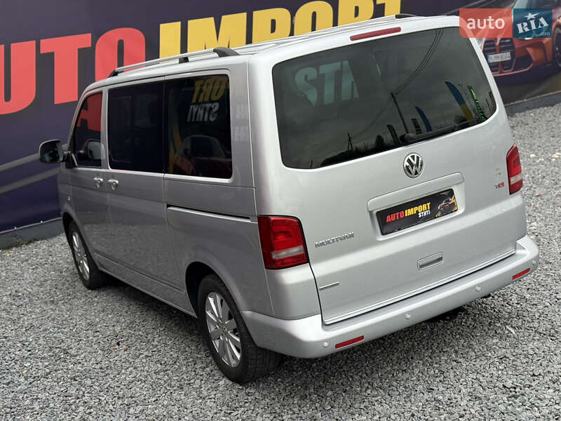 Мінівен Volkswagen Multivan 2011 в Стрию
