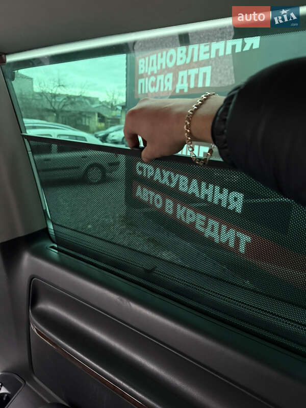 Мінівен Volkswagen Multivan 2011 в Стрию