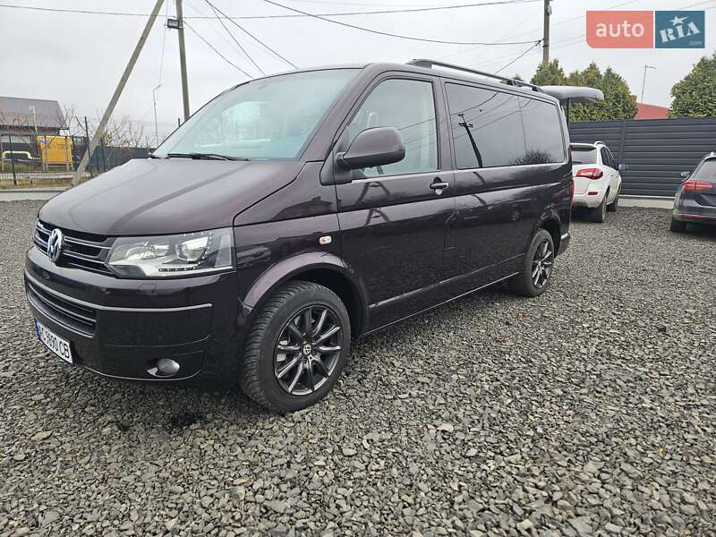 Мінівен Volkswagen Multivan 2014 в Луцьку