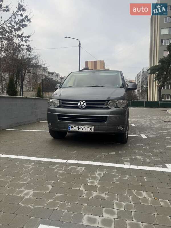 Мінівен Volkswagen Multivan 2011 в Новояворівську фото 5 Мінівен Volkswagen Multivan 2011 в Новояворівську