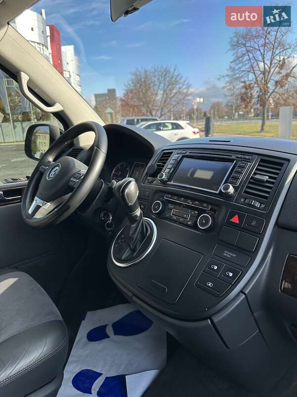 Мінівен Volkswagen Multivan 2011 в Києві фото 25 Мінівен Volkswagen Multivan 2011 в Києві