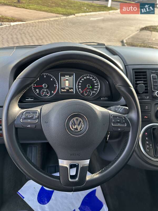 Мінівен Volkswagen Multivan 2011 в Києві фото 44 Мінівен Volkswagen Multivan 2011 в Києві