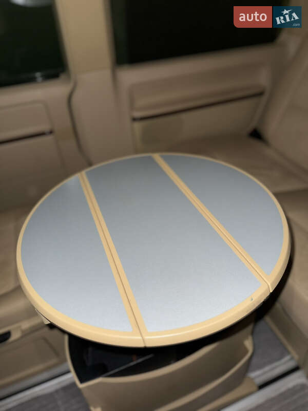 Мінівен Volkswagen Multivan 2008 в Києві фото 16 Мінівен Volkswagen Multivan 2008 в Києві