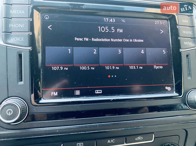 Мінівен Volkswagen Multivan 2016 в Києві фото 48 Мінівен Volkswagen Multivan 2016 в Києві