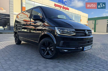 Мінівен Volkswagen Multivan 2015 в Хмельницькому