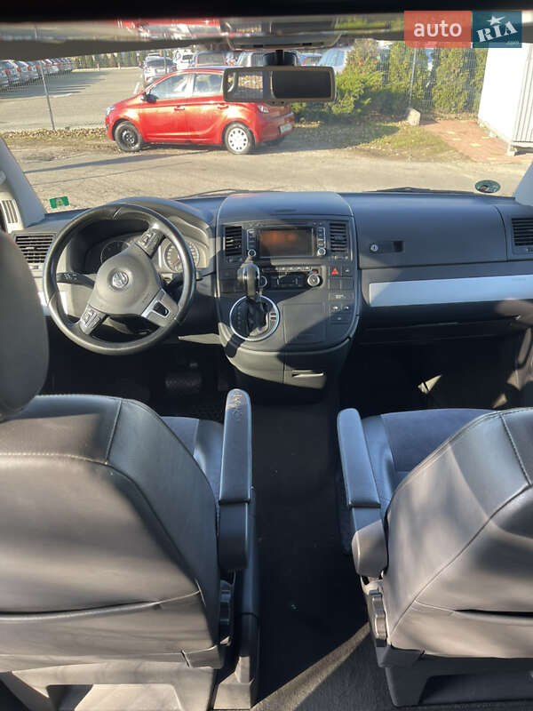Мінівен Volkswagen Multivan 2010 в Києві фото 7 Мінівен Volkswagen Multivan 2010 в Києві