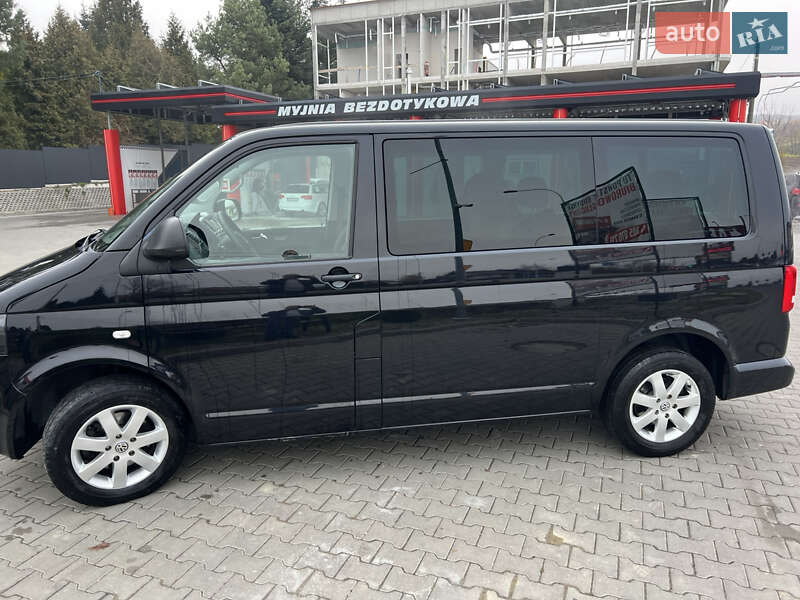 Минивэн Volkswagen Multivan 2013 в Дрогобыче