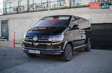 Минивэн Volkswagen Multivan 2016 в Львове
