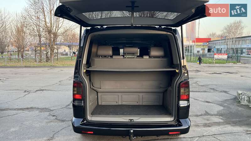 Минивэн Volkswagen Multivan 2006 в Николаеве