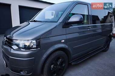 Минивэн Volkswagen Multivan 2011 в Киеве